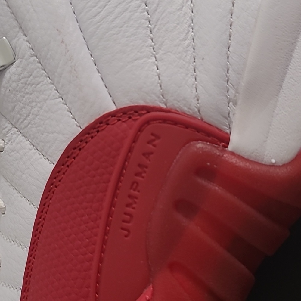 Michael Jordan 12 Cherry 🍒 Reds - Picture 7 of 9